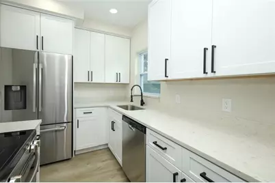 113 Hope Circle, Orlando, FL 32811 - Photo 10