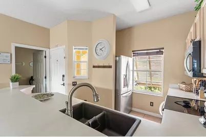 2782 Sun Key Place, Kissimmee, FL 34747 - Photo 4