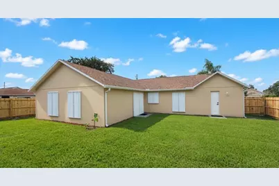 615 Madrid Drive, Kissimmee, FL 34758 - Photo 36