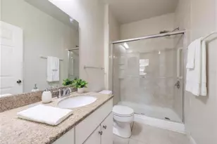 405 Southern Pecan Cir, Winter Garden, FL 34787 - Photo 8