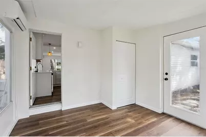 4050 Iris Street N, Saint Petersburg, FL 33703 - Photo 22