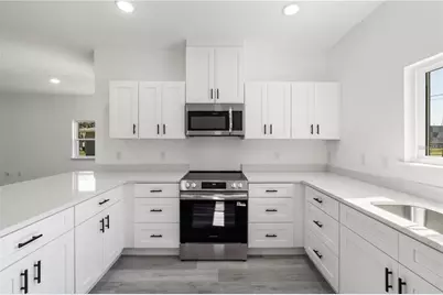 820 E Desoto Street, Clermont, FL 34711 - Photo 12