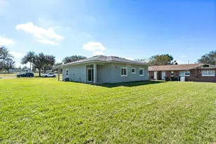 820 E Desoto St, Clermont, FL 34711 - Photo 30