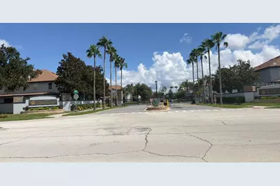 3032 Ashland Lane S, Kissimmee, FL 34741 - Photo 2
