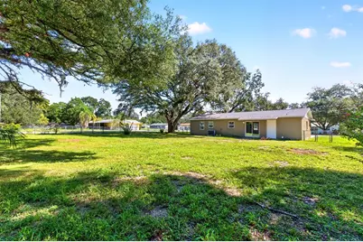 706 Elm Avenue, Fruitland Park, FL 34731 - Photo 18