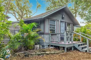 4519 Haines Rd N, Saint Petersburg, FL 33714 - Photo 1