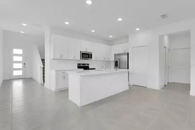 118 Elena Lavin Circle, Orlando, FL 32807 - Photo 8