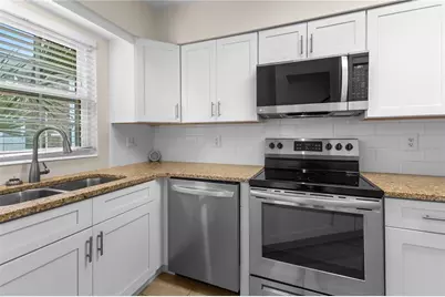 2200 S Palmetto Avenue #B050, South Daytona, FL 32119 - Photo 10