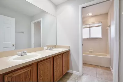 1976 Island Walk Drive, Orlando, FL 32824 - Photo 18
