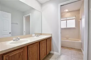 1976 Island Walk Dr, Orlando, FL 32824 - Photo 18