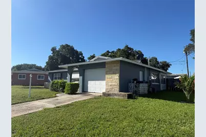 568 Hillcrest Drive, Largo, FL 33771 - Photo 2