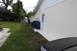 7611 Senrab Dr, Bradenton, FL 34209 - Photo 6
