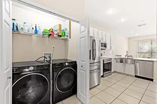 1010 Winderley Pl, Maitland, FL 32751 - Photo 24