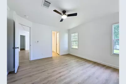 108 Pine Lake Drive, Satsuma, FL 32189 - Photo 8