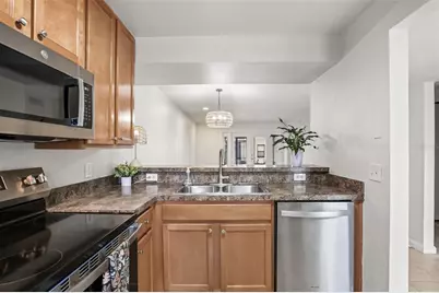 3046 Plaza Terrace Drive #3046, Orlando, FL 32803 - Photo 6