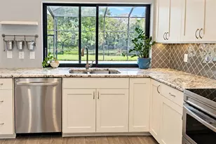 2986 Cielo Cir N, Clearwater, FL 33759 - Photo 14