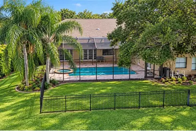 2986 Cielo Circle N, Clearwater, FL 33759 - Photo 38