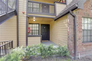 385 Woodside Dr, Altamonte Springs, FL 32701 - Photo 1
