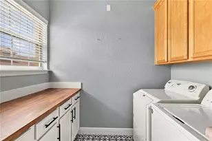 17404 Chateau Pine Way, Clermont, FL 34711 - Photo 12