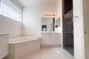 4223 63rd Terrace E, Sarasota, FL 34243 - Photo 22