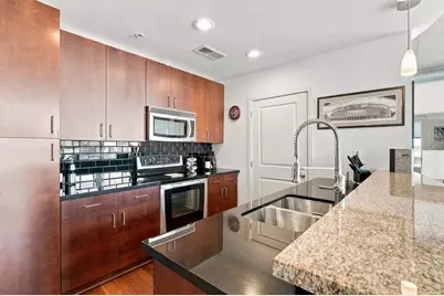 155 S Court Avenue #1816, Orlando, FL 32801 - Photo 8