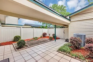 1728 Townhall Ln, Orlando, FL 32807 - Photo 16