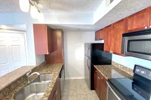 5152 Conroy Rd, Orlando, FL 32811 - Photo 6
