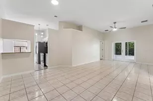 11850 Hullbridge Ct, Orlando, FL 32837 - Photo 4