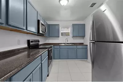 31128 Lochmore Circle, Mount Plymouth, FL 32776 - Photo 8