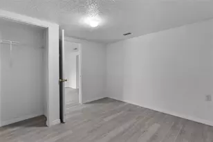 31128 Lochmore Cir, Mount Plymouth, FL 32776 - Photo 22