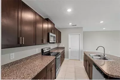 15535 Miller Creek Drive, Sun City Center, FL 33573 - Photo 6