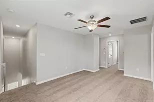 15514 Colt Creek Pl, Sun City Center, FL 33573 - Photo 12