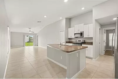 15530 Colt Creek Place, Sun City Center, FL 33573 - Photo 6