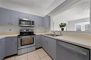 1094 Martin Blvd, Orlando, FL 32825 - Photo 20