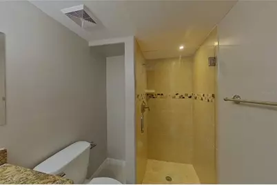 [Address not provided], Tampa, FL 33625 - Photo 12