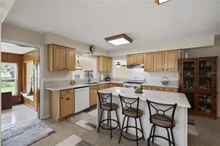2314 N Griffin Dr, Leesburg, FL 34748 - Photo 6