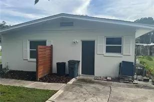 408 Beth Dr, Sanford, FL 32771 - Photo 2