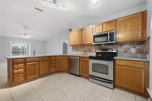 663 Jaguar Ct, Kissimmee, FL 34759 - Photo 2