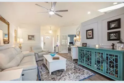 8012 56th Court E, Palmetto, FL 34221 - Photo 4