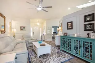 8012 56th Ct E, Palmetto, FL 34221 - Photo 4
