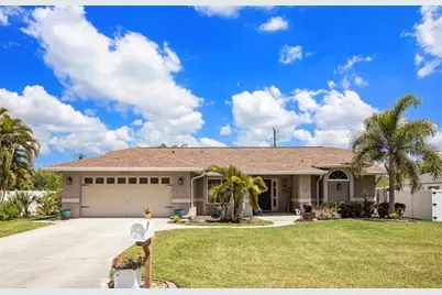8012 56th Court E, Palmetto, FL 34221 - Photo 1
