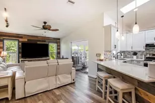 8012 56th Ct E, Palmetto, FL 34221 - Photo 12