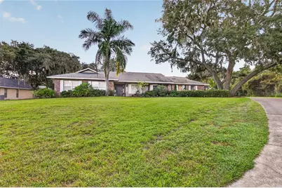 33014 Karl Court, Leesburg, FL 34788 - Photo 2