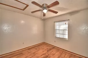 751 Rebecca St, Lakeland, FL 33805 - Photo 22