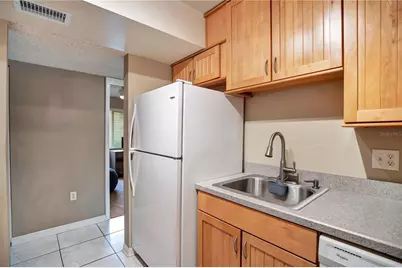 3278 S Semoran Boulevard #12, Orlando, FL 32822 - Photo 6