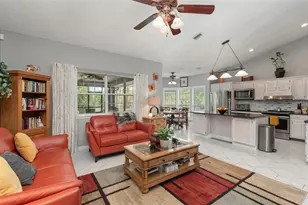 2090 Lakebreeze Way, Deltona, FL 32738 - Photo 12
