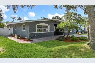 4219 Helena Street NE, Saint Petersburg, FL 33703 - Photo 2