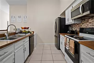 167 Clear Lake Cir, Sanford, FL 32773 - Photo 4