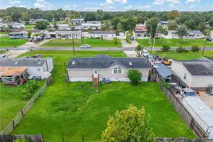 3728 Silver Lake Dr, Kissimmee, FL 34744 - Photo 28