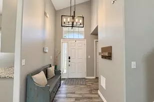 4043 Waltham Forest Dr, Tavares, FL 32778 - Photo 4
